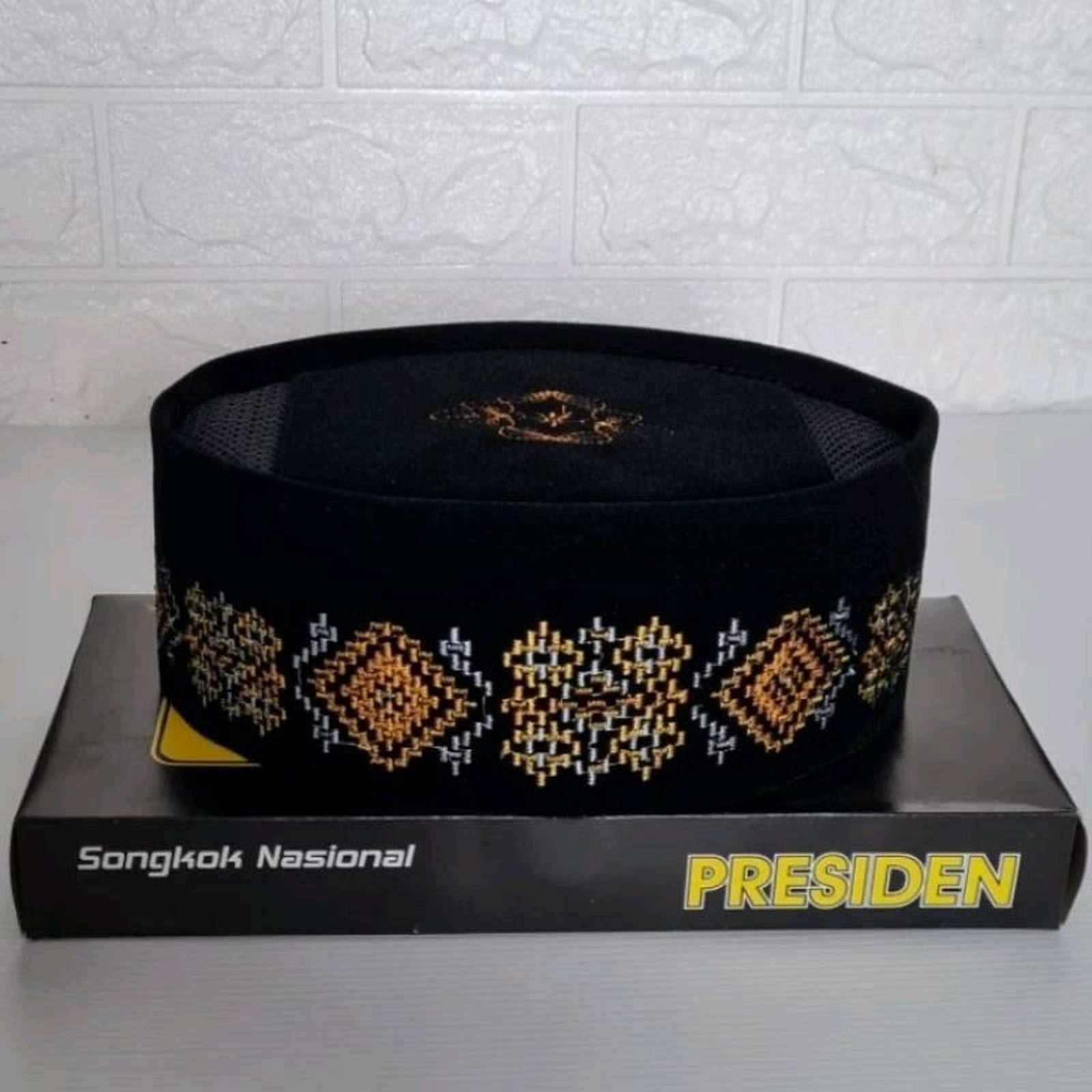 Songkok Beludru Bordir